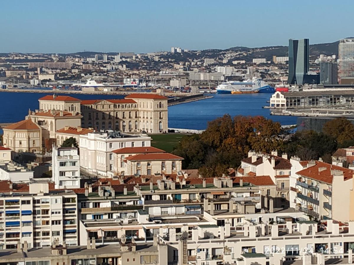 Studio Vue Imprenable Sur Marseille Exteriör bild